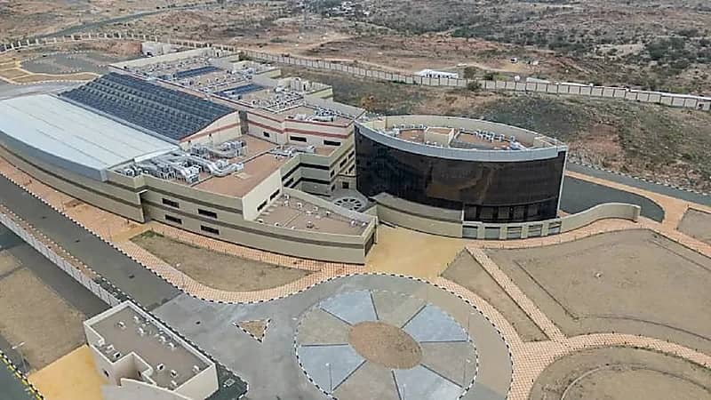 الكلية التقنية للبنات بالطائف تستقبل المتدربات في بداية العام التدريبي الجديد