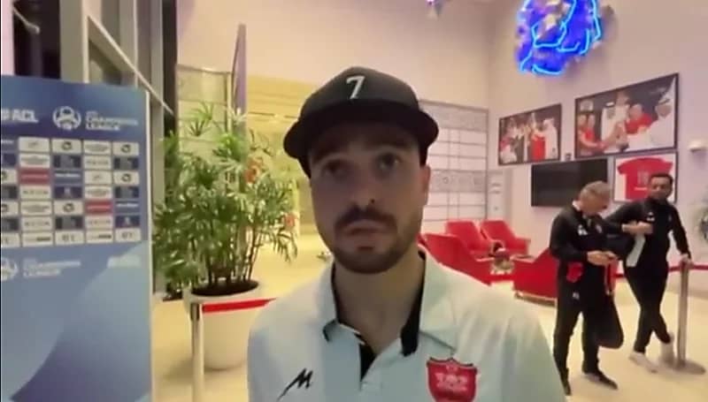 لاعب نساجي : كيف سيلعب نيمار ونجوم الهلال في ملعب مثل هذا ! .. فيديو