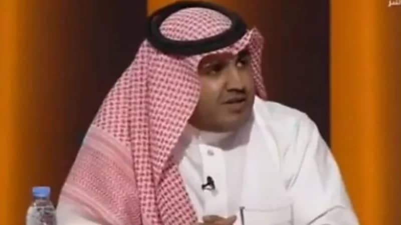 أخصائي:استخدام مواقع التواصل هذه المدة يوميا يجعلك تحتاج إلى عيادة نفسية "فيديو"