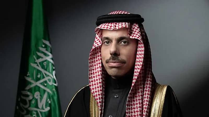 وزير الخارجية ونظيره البريطاني يبحثان تطورات الأوضاع في قطاع غزة