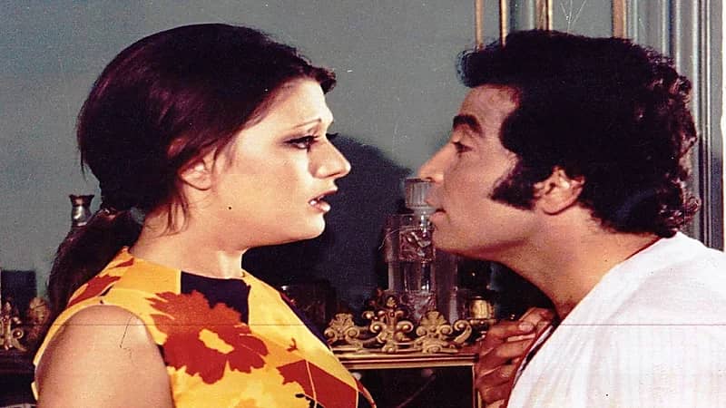 حسن يوسف يتقدم ببلاغ عاجل بسبب صور مسئية لزوجته