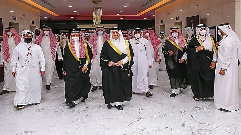  أمير الشرقية يمثل المملكة في افتتاح بطولة كأس العرب بالدوحة "صور"