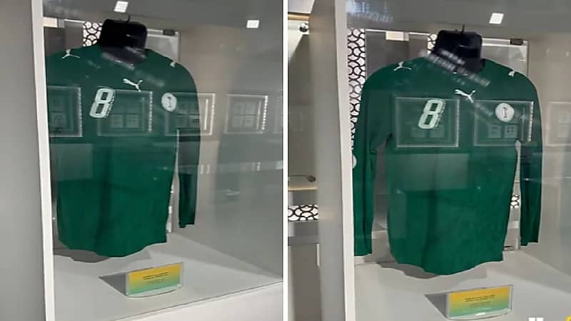 بالفيديو .. قميص محمد نور في متحف أساطير كأس العالم