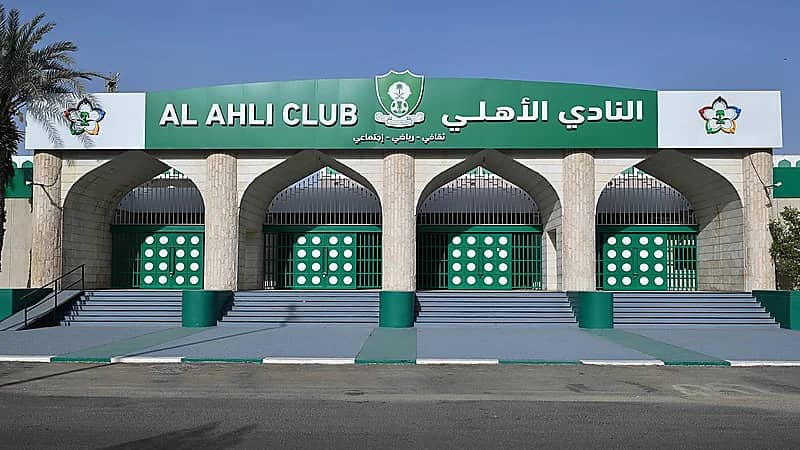 تفاصيل جديدة عن إصابة لاعب الأهلي "هوساوي"