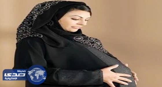 بالفيديو.. طبيب يكشف حقيقة تأثير «السيلفي» على حمل المرأة