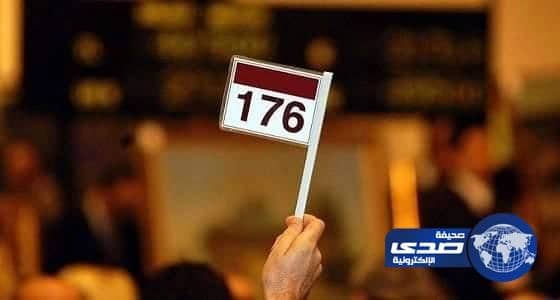 بالصورة :رجل أعمال يعرض نفسه للزواج بمزاد علني.. لسبب غريب! !