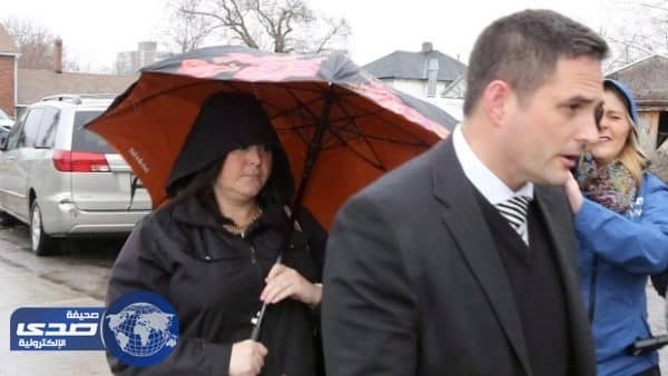 سجن معلمة مارست الجنس مع طلابها وأرسلت صور عارية لهم