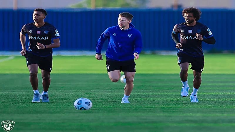 شاهد.. ظهور جديد لإيفانكا مع جاريد في نزهة بحرية