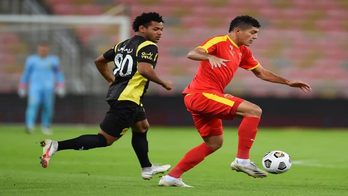 معلمة بالدمام تتحدث عن طريقة مبسطة لشرح الرياضيات في دقيقة واحدة (فيديو)