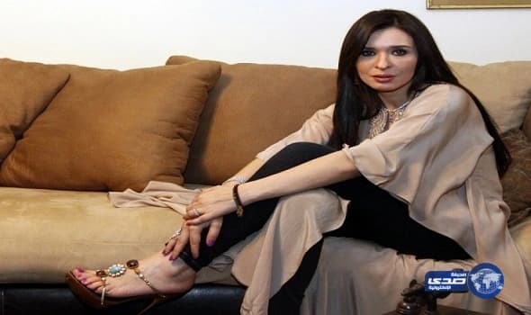 بالفيديو: أغرب رقصة لدينا تنتهي بسقوطٍ محرج!