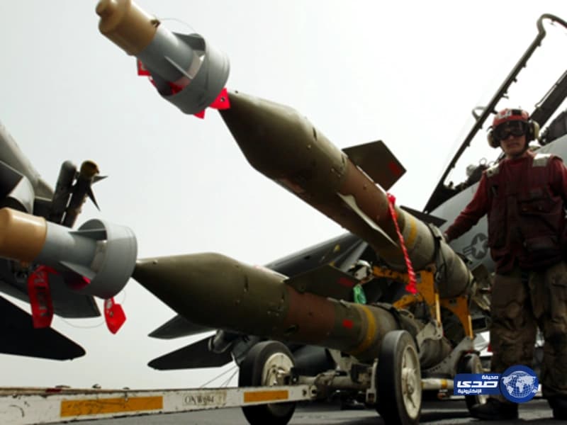 العثور على سلاحين من نوع رشاش بحوزة مطلوب أمني بالخرج