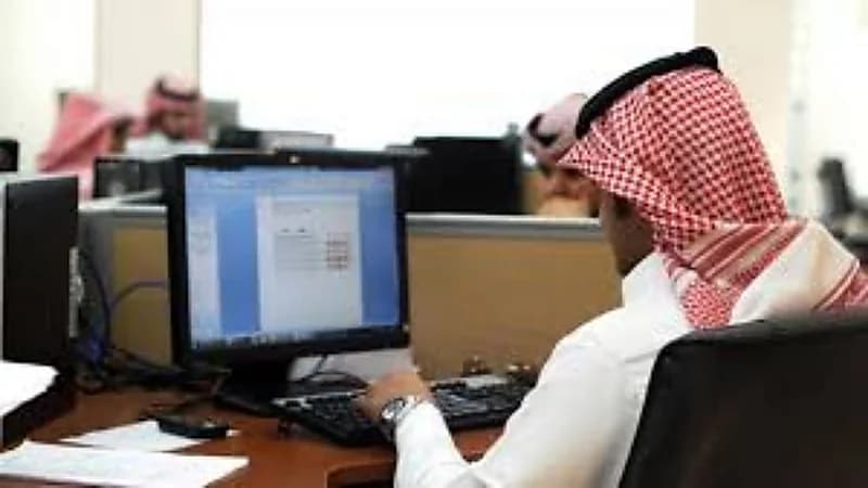 "نظام العمل" يوضح شروط عقد العمل