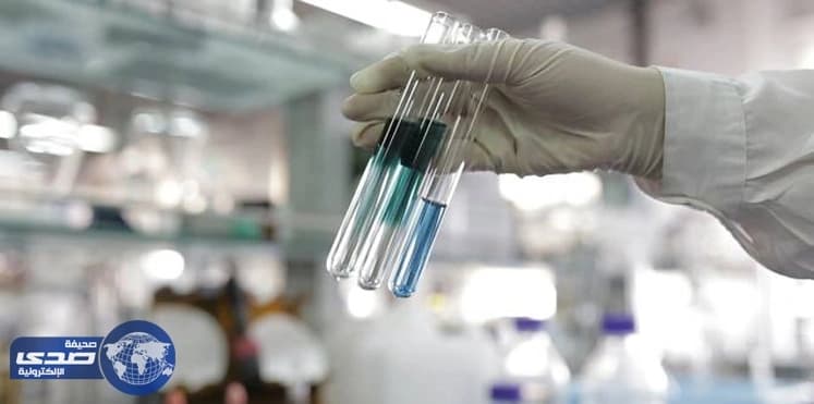 فيديو| مواطنون يسخرون من تصريف أمطار جدة على طريقتهم الخاصة