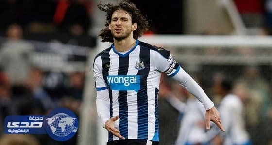 مداهمة مستودع عشوائي.. ومصادرة 3 شاحنات مياه بمكة