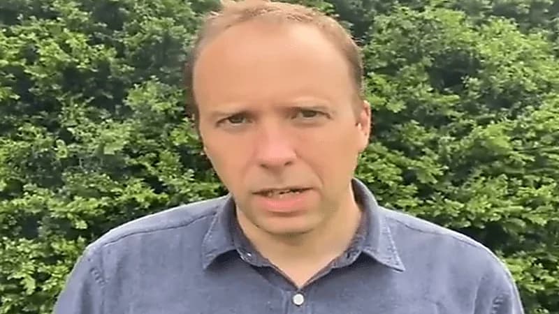 استقالة وزير الصحة البريطاني من منصبه بسبب فضيحة أخلاقية  