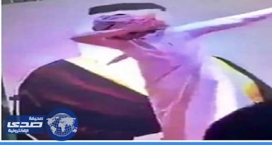 " حقوق الإنسان " تنتقد القبض على المنشد مؤدي رقصة " الداب "