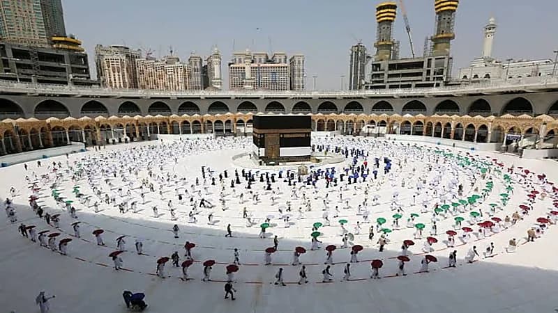 إتاحة حجز تصاريح أداء مناسك العمرة خلال شهر رمضان بدءً من اليوم