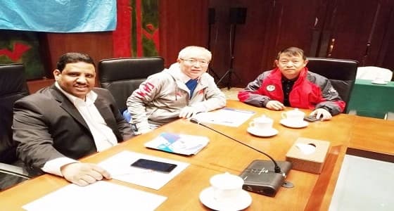 رئيس الاتحاد الآسيوي الرياضات الجوية يتفقد استعدادات إندونيسيا للبارقلايد والصين للألعاب الجوية