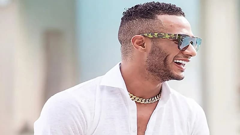 ورطة جديدة لمحمد رمضان بسبب مقطع به إيحاءات جنسية