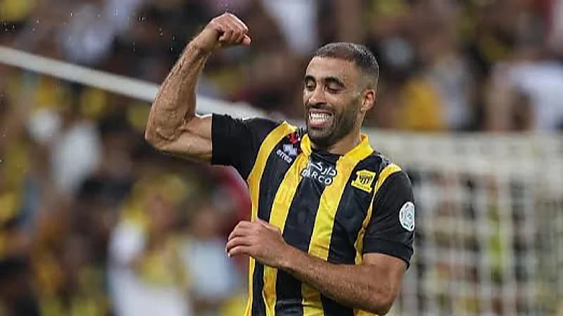 حمدالله يغادر معسكر الاتحاد في دبي ليلتحق بمعكسر بلاده في الدوحة