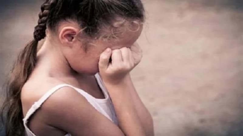 شاب يهتك عرض طفلة داخل مركز كورسات