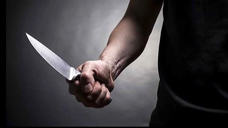 شابان قتلا جارهما قبل الإفطار طعناً