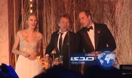 بالفيديو.. الأمير وليام يغني مع تايلور سويفت على خشبة المسرح ويثير حماسة الجمهور