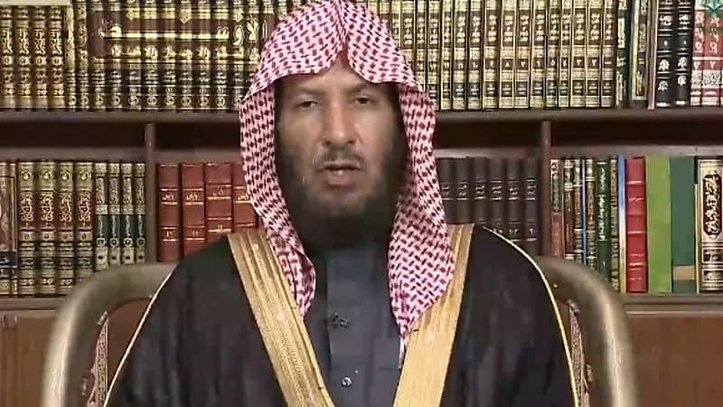 شاهد.. حكم لبس الجوارب في الطواف والسعي للرجل والمرأة 