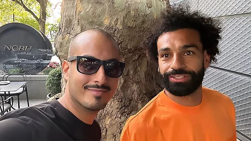 محمد صلاح برفقة الأمير محمد بن سلطان في لندن