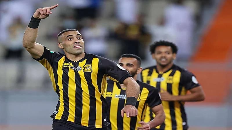 حمدالله يحصل على جائزة أفضل لاعب في شهر فبراير