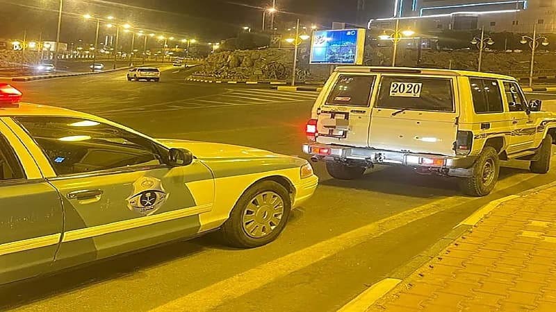 ضبط قائد مركبة تباهى بالسرعة الزائدة في عسير