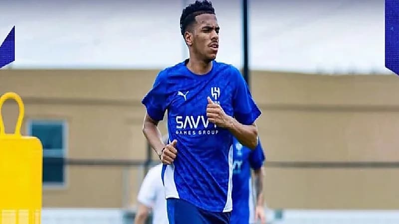 النصر يفاوض مصعب الجوير وسط تمسك الهلال