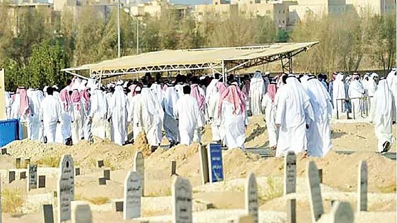 قرار بفصل جنائز المواطنين عن المُقيمين في الكويت يثير جدلاً واسعاً