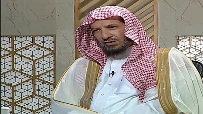 بالفيديو.. "الشثري" يوضح حكم أخذ الأبناء من مال والدهم "الشحيح" دون إبلاغه