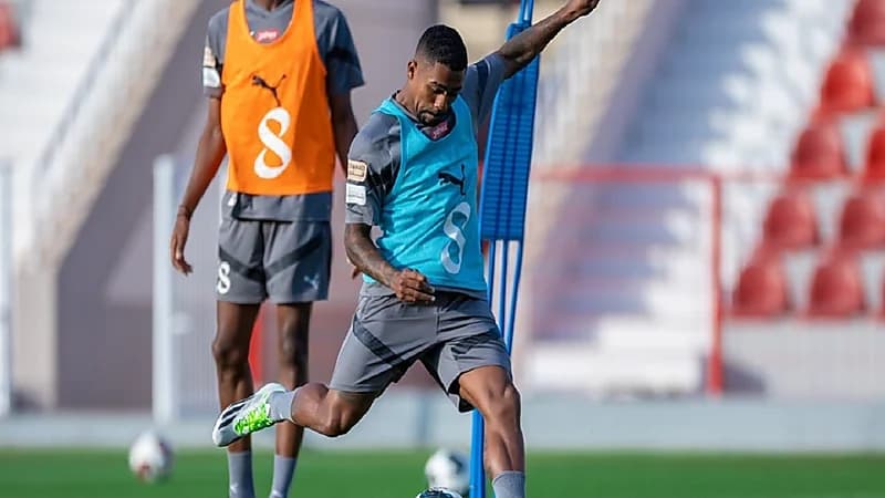 رسميًا ..زينيت يؤكد على انضمام مالكوم للهلال