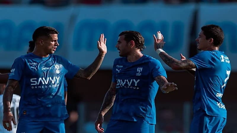 الهلال يواجه الفيحاء ودياً