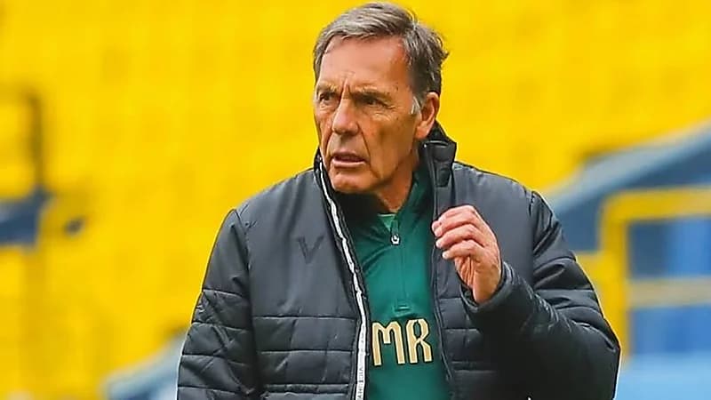 روسو يستثني لاعبين من الراحة 