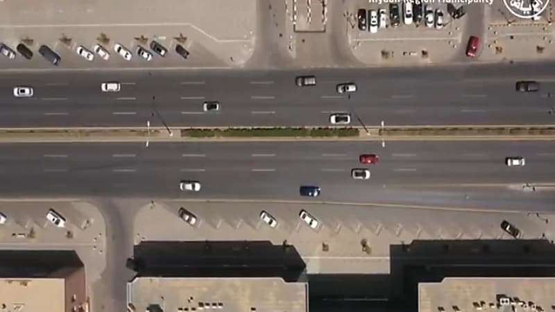 بالفيديو.. إجراء تحسينات حضرية حققت نقلة نوعية في طريق التخصصي بالرياض