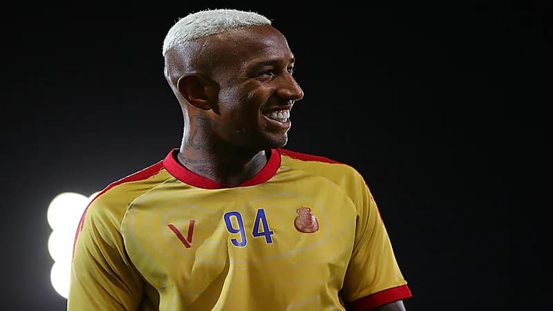 تاليسكا قد يشارك في مركز جديد أمام الهلال