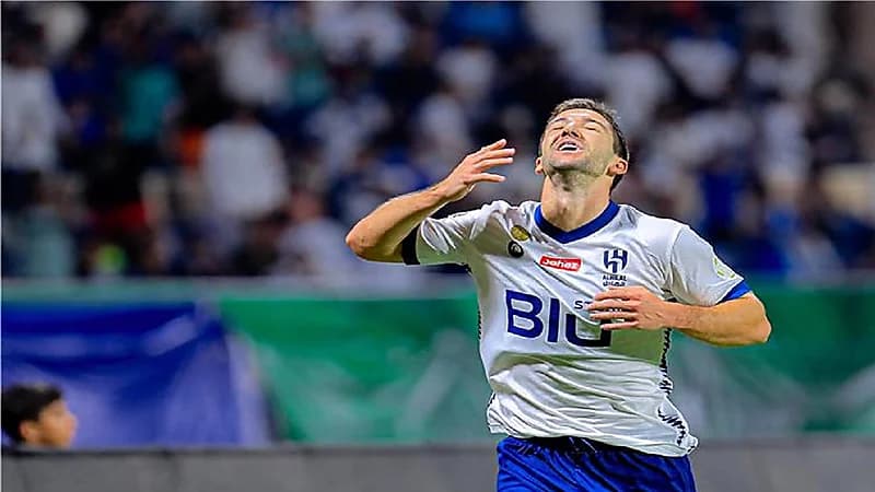 أندية برازيلية تدرس ضم فييتو