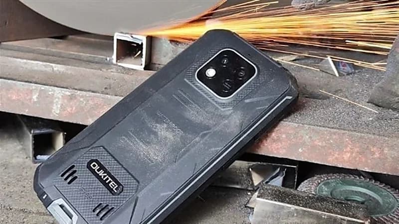 "أوكيتل" تزيح الستار عن جوال ببطارية تعمل 5 أيام