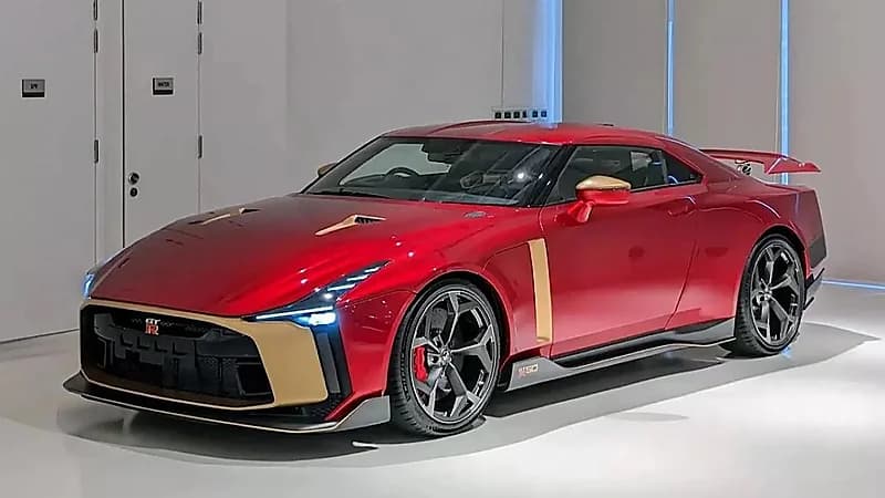 بالصور.. نيسان GTR بتعديل مميز وتجهيزات فنية وتقنية جديدة