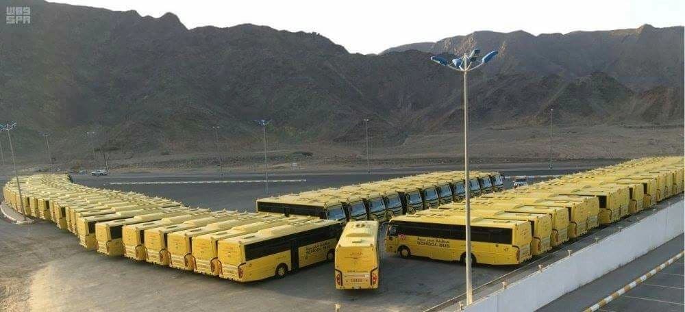 انطلاق أسطول « النقل التعليمي  » مع بداية الفصل الدراسي الثاني