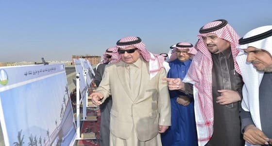 أمير تبوك يطالب بسرعة إنهاء مشروعات الجسور والأنفاق البالغة بـ 320 مليون ريال