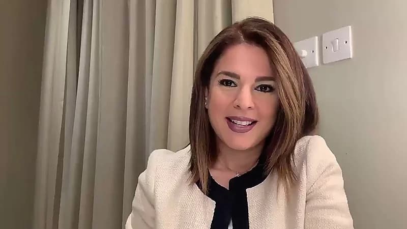 مذيعات تبدين رأيهن في الظهور بدون مكياج.. فيديو