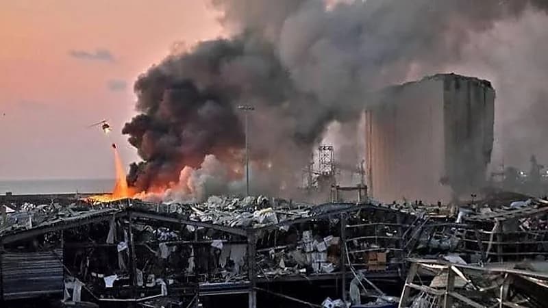 لبنان يقرر تجميد التحقيق في انفجار مرفأ بيروت