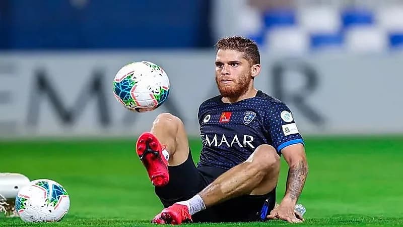 غلطة سراي يسعى وراء "كويلار"