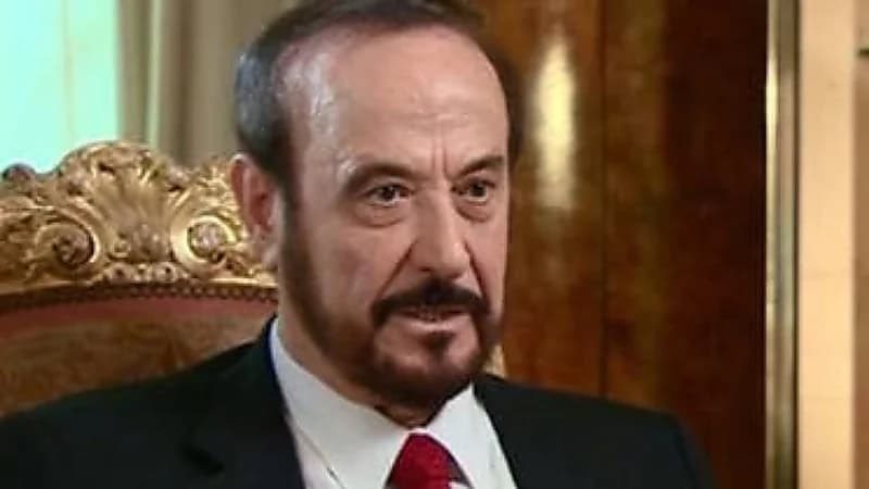 إحالة رفعت الأسد إلى المحكمة بتهم جرائم حرب