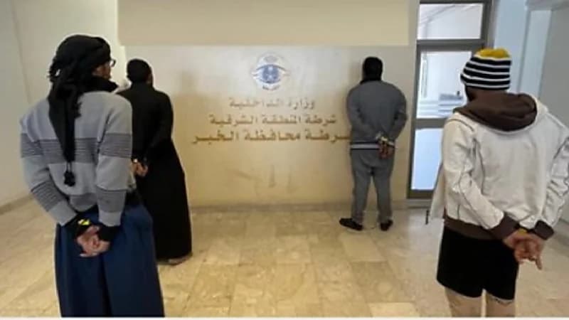 القبض على 5 مواطنين نفذوا عمليات سطو على منازل بالخبر