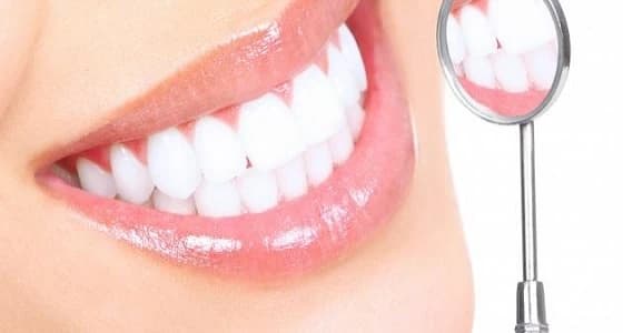 أحدث صيحات التجميل العدسة التجميلية لتكبير وتصغير الأسنان